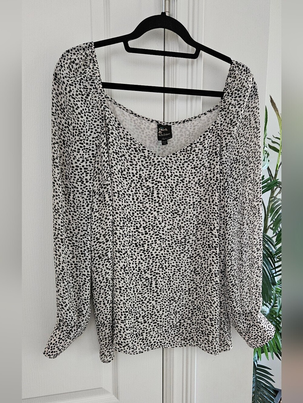 Rock & Shine Black & White Printed Long-Sleeve Top